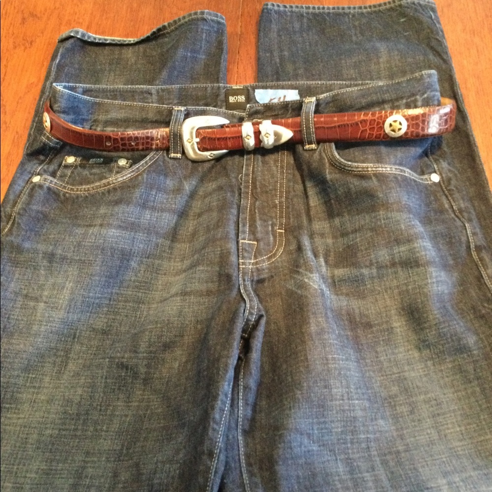 Hugo boss 34 x 34 dark blue jeans